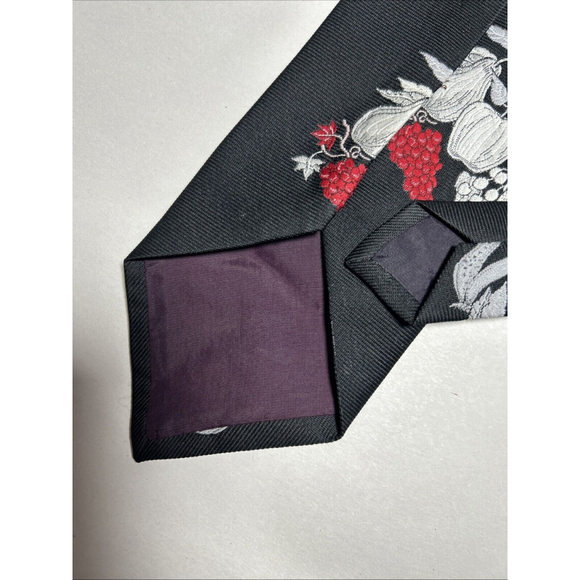 Regalon Vintage Tie Fruit Themed Black And White With A Pop Of Red - Picture 4 of 5